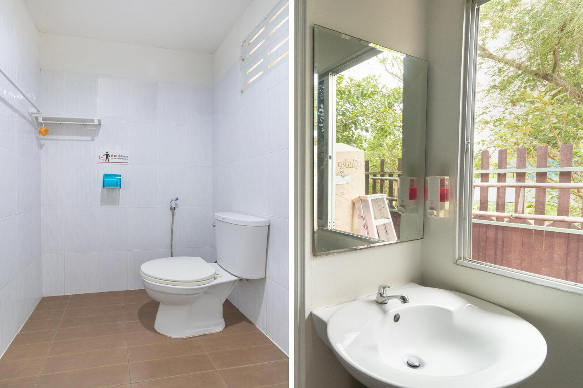 Oyo 644 Pong Pai House Hotell Bangkok Eksteriør bilde
